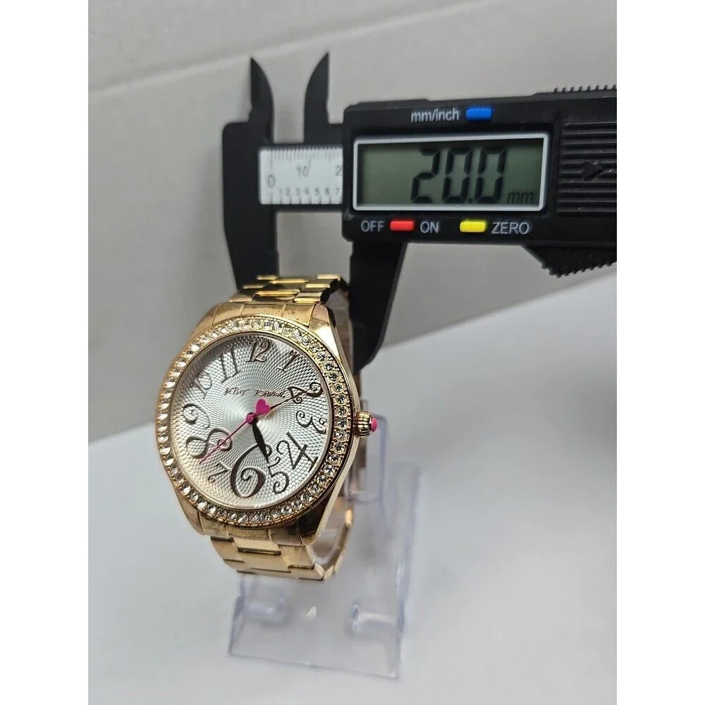 Womens Betsey Johnson 40mm Rose Gold Crystal Bezel Watch New Battery Dress Heart